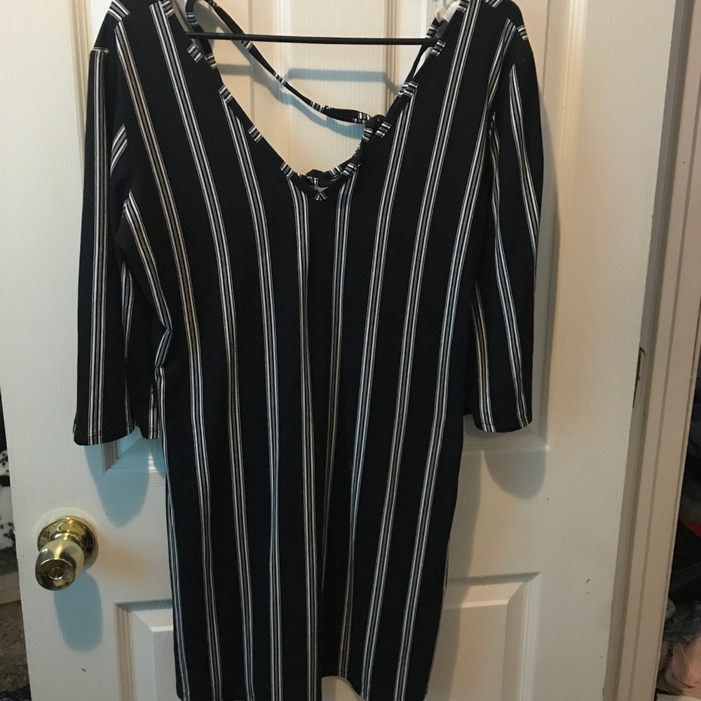 Striped V-Neck Body Con Dress